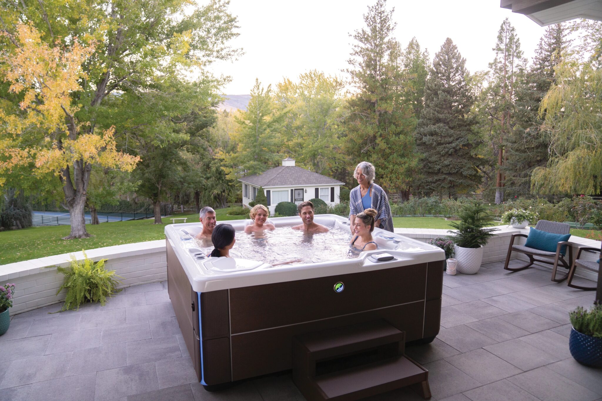 Energy Efficiency: A Key Feature of North American Hot Tubs - Splash ...